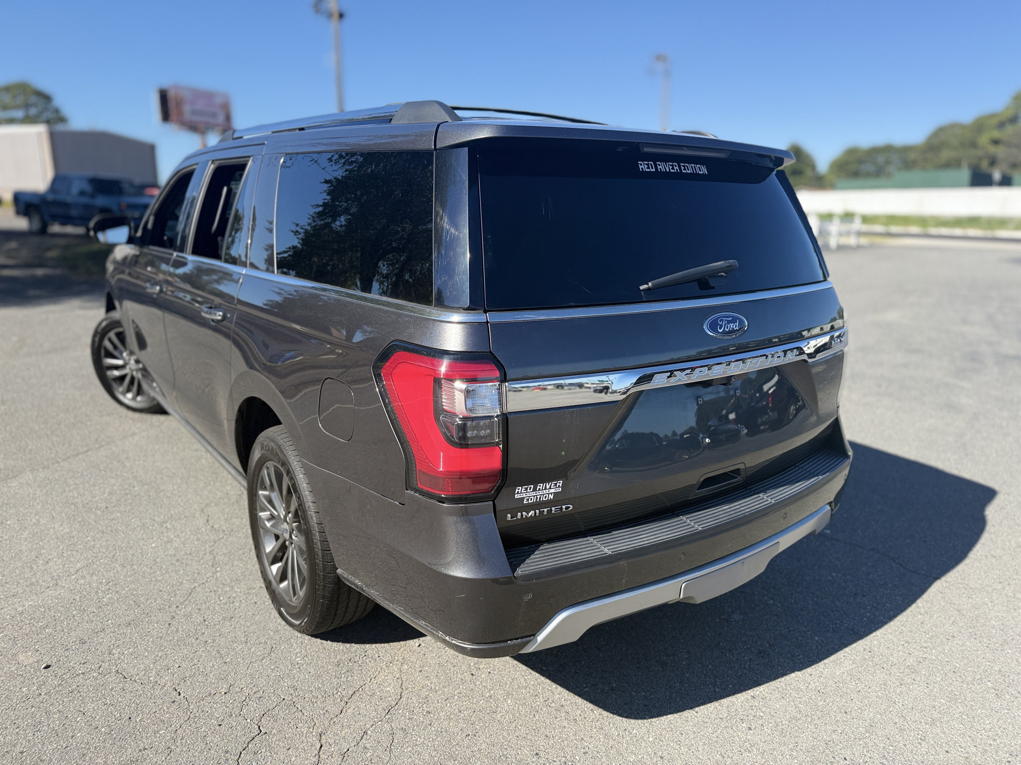 Used 2021 Ford Expedition Max Limited RWD image 19