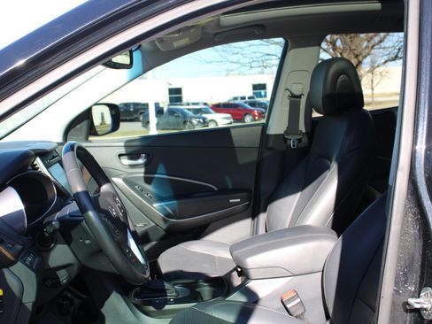 Used 2018 Hyundai Santa Fe Sport image 28