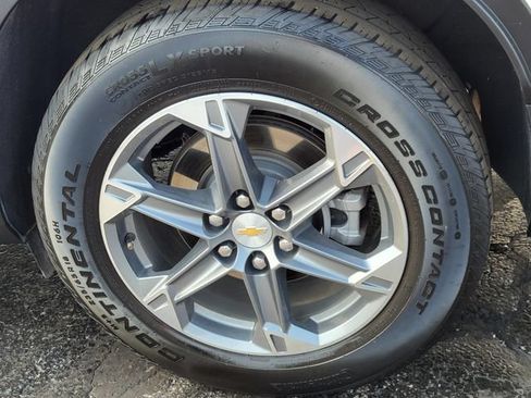 Used 2025 Chevrolet Blazer LT FWD image 33