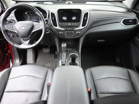 Used 2020 Chevrolet Equinox Premier AWD/4WD image 18