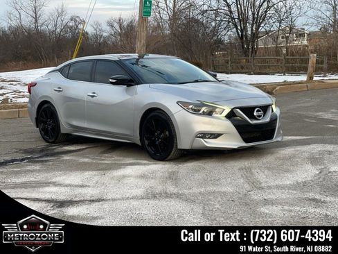 Used 2017 Nissan Maxima 3.5 SL FWD image 10