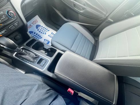 Used 2018 Ford Escape S FWD image 23