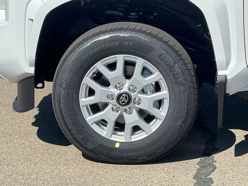 New 2026 Toyota Tacoma SR5 image 24