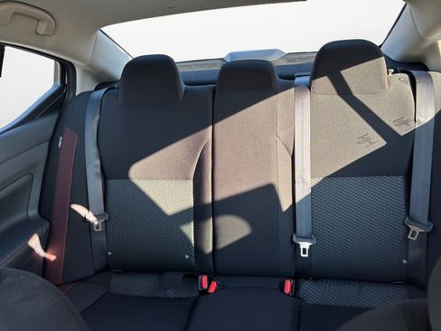 New 2025 Nissan Versa SR w/ Trunk Package image 12