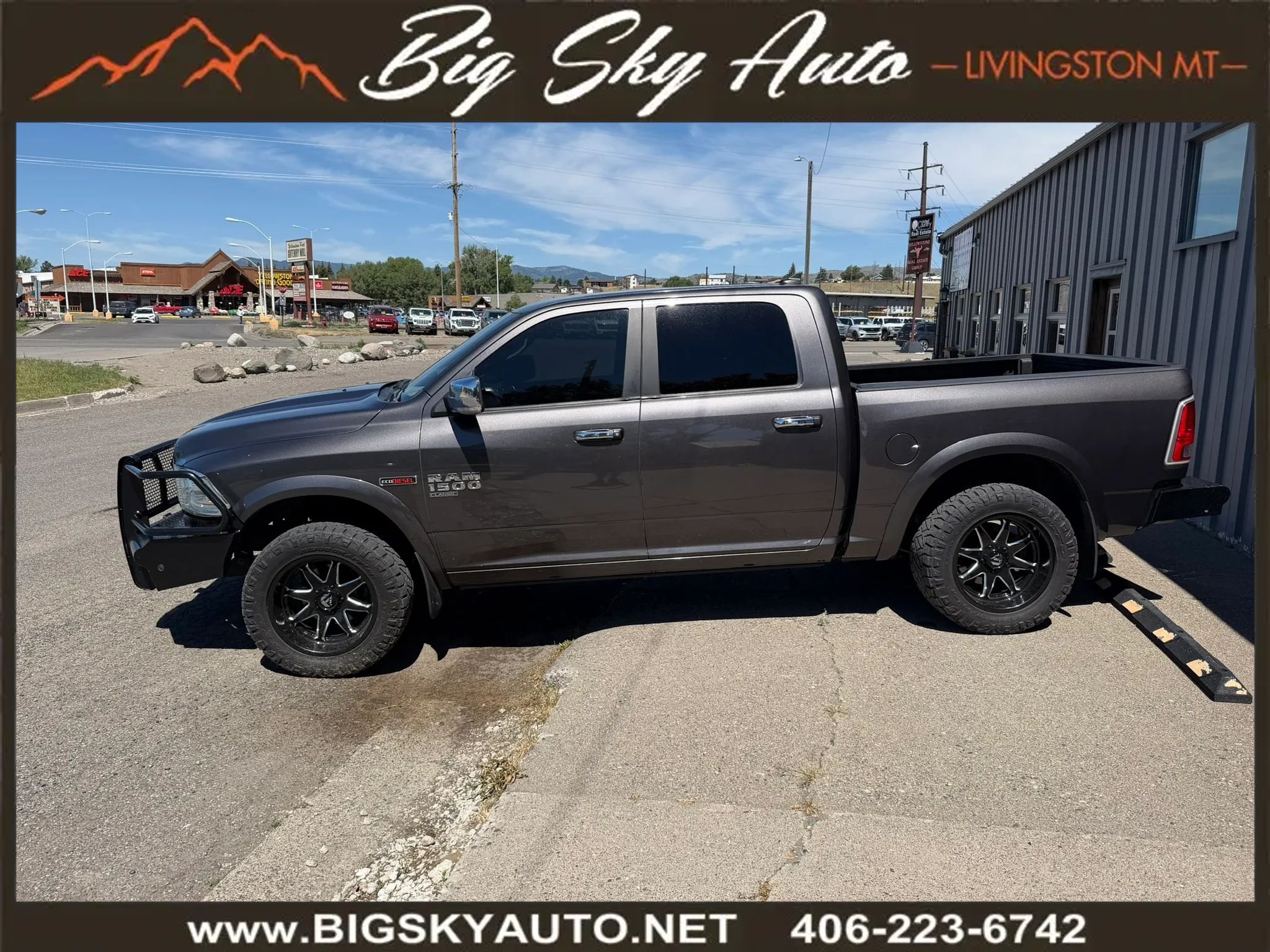 Used 2019 RAM 1500 Laramie w/ Convenience Group AWD/4WD image 4