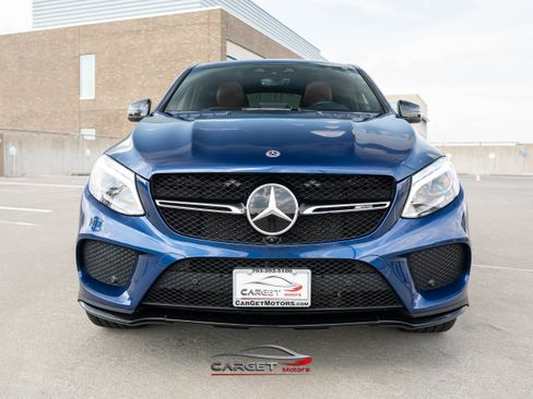 Used 2019 Mercedes-Benz GLE 43 AMG 4MATIC w/ Premium 3 Package image 2