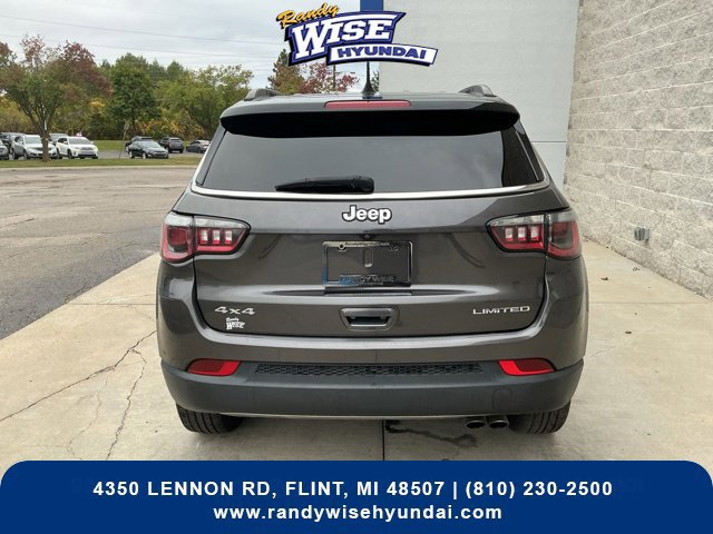 Used 2018 Jeep Compass Limited AWD/4WD image 10