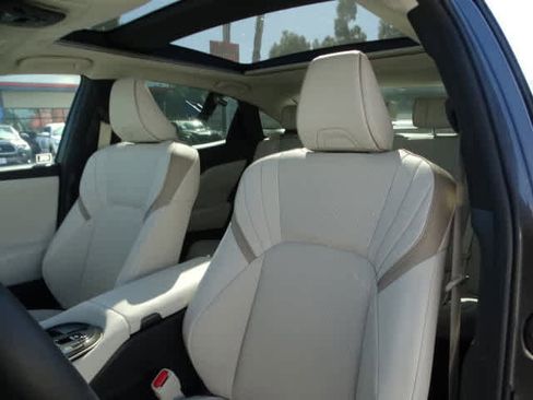 Certified 2024 Toyota Crown Limited w/ Advanced Technology Package image 19