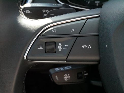Used 2023 Audi Q5 2.0T Premium w/ Convenience Package AWD/4WD image 26