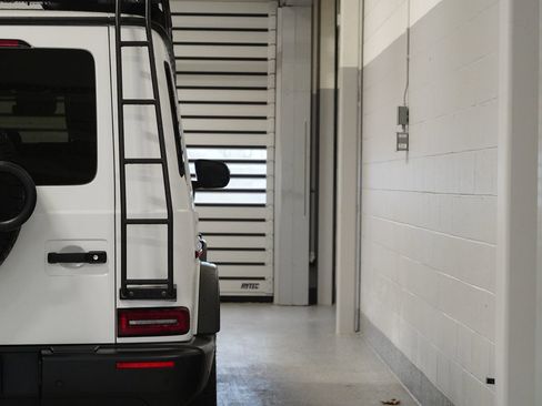 Certified 2022 Mercedes-Benz G 550 image 11