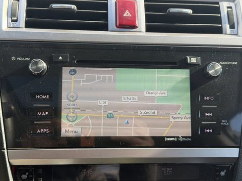 Used 2015 Subaru Outback 2.5i Limited image 14