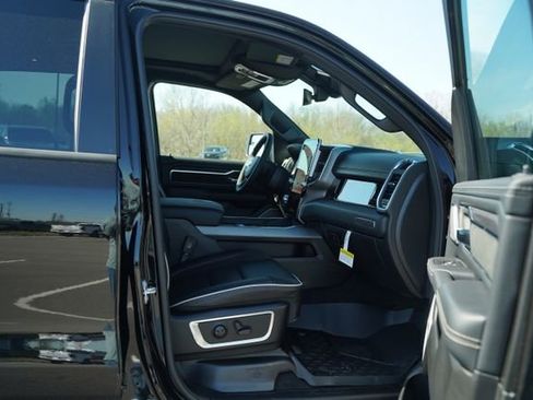 New 2026 RAM 1500 Laramie w/ Night Edition AWD/4WD image 18