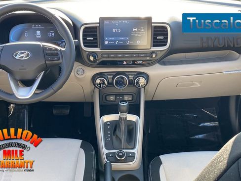 New 2026 Hyundai Venue SEL image 27