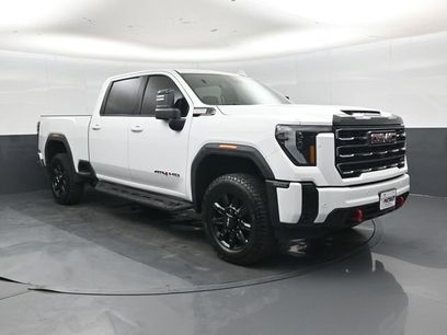 Used 2025 GMC Sierra 2500 AT4