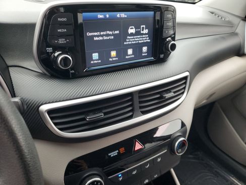 Used 2019 Hyundai Tucson SE image 26