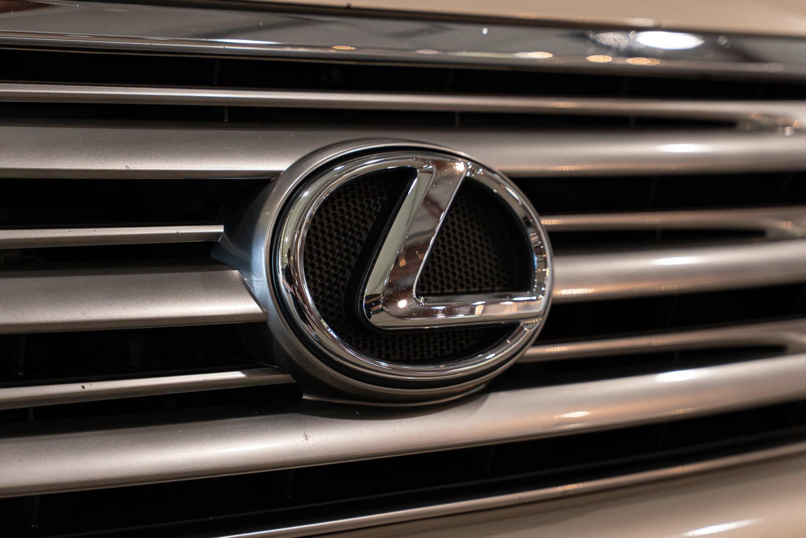 Used 2011 Lexus GX 460 w/ Convenience Pkg AWD/4WD image 6