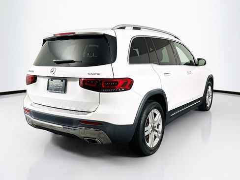 Used 2023 Mercedes-Benz GLB 250 4MATIC image 9
