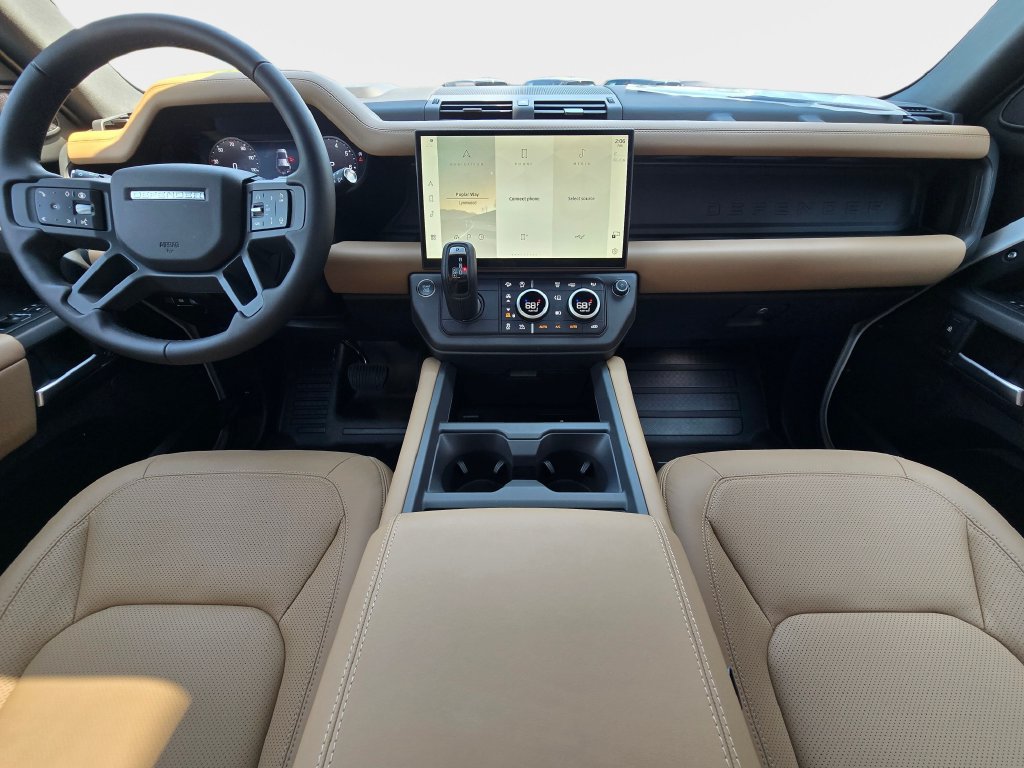 New 2026 Land Rover Defender 110 X-Dynamic SE AWD/4WD image 9
