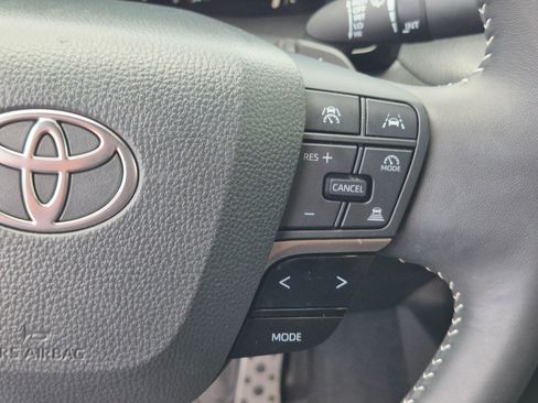Used 2025 Toyota Camry SE w/ Convenience Package AWD/4WD image 20