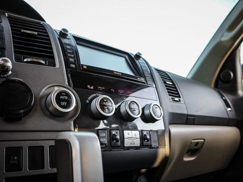 Used 2010 Toyota Sequoia Limited image 15