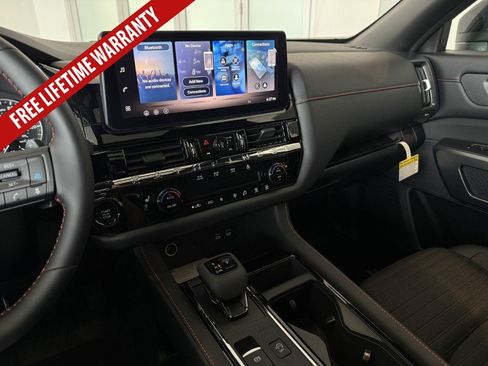 New 2026 Nissan Pathfinder Rock Creek AWD/4WD image 37