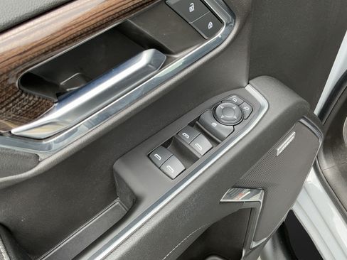Used 2024 Chevrolet Silverado 1500 RST AWD/4WD image 30