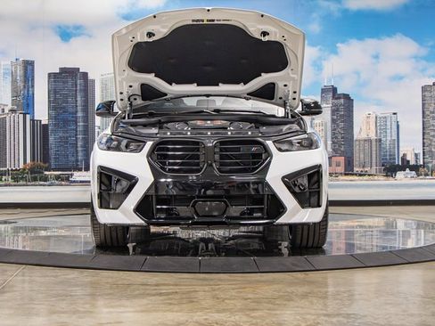 New 2026 BMW X5 M Competition image 4