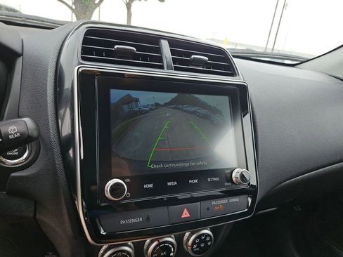Used 2025 Mitsubishi Outlander Sport SE AWD/4WD image 22