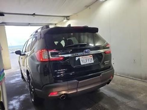 Used 2024 Subaru Ascent Limited w/ Technology Package image 31