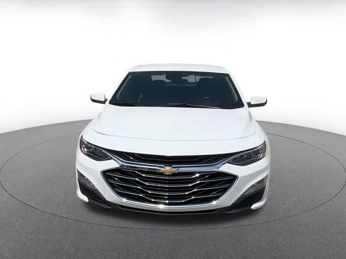 Used 2024 Chevrolet Malibu LT image 4