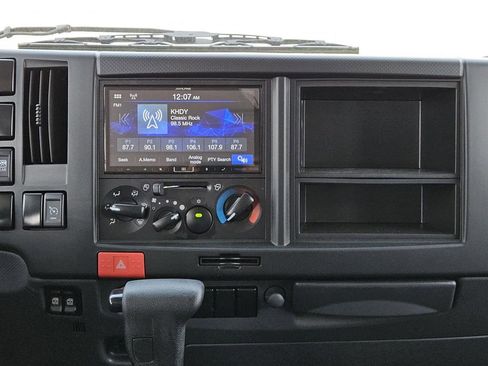 New 2024 Chevrolet Low Cab Forward image 10