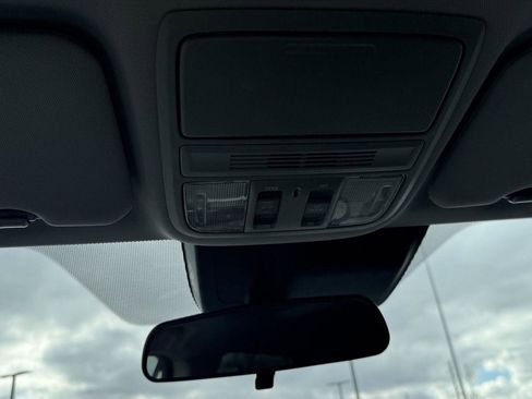 Used 2018 Honda CR-V EX image 39