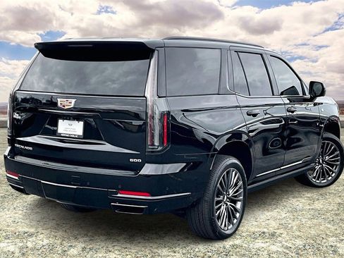 Certified 2025 Cadillac Escalade Sport Platinum w/ LPO, Floor Liner Package image 5