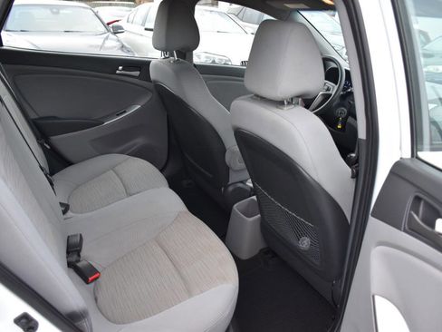 Used 2017 Hyundai Accent SE image 14