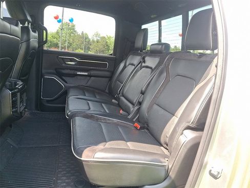 Used 2019 RAM 1500 Laramie image 11