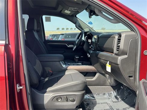 New 2026 GMC Sierra 1500 SLT w/ SLT Premium Plus Package image 34