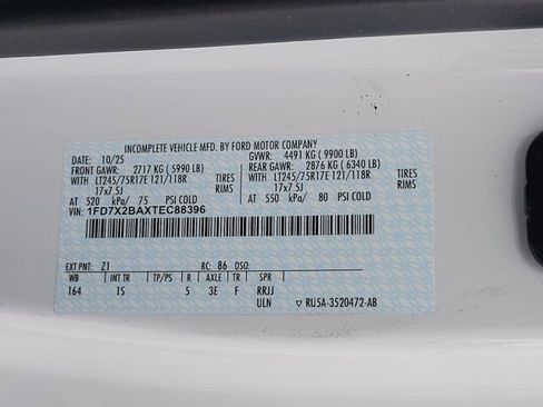 New 2026 Ford F250 XL w/ XL Chrome Package image 16