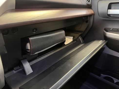 Used 2020 Toyota Tundra Limited w/ Limited Premium Package image 37