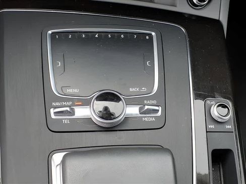 Used 2019 Audi Q5 Prestige image 19