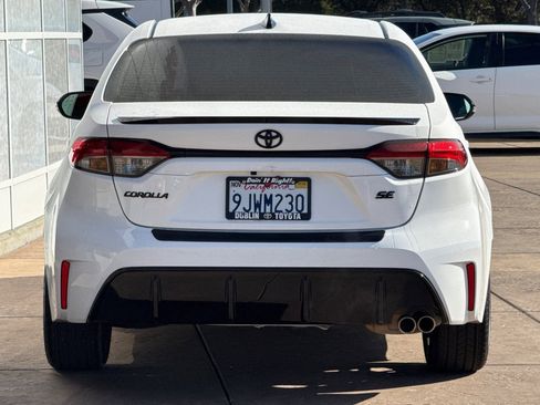 Certified 2024 Toyota Corolla SE Nightshade image 6