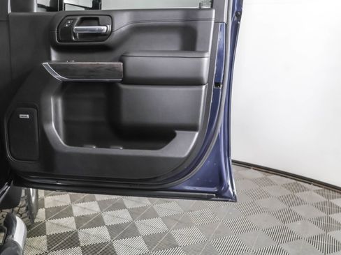 Used 2020 Chevrolet Silverado 2500 LTZ w/ LTZ Premium Package image 53