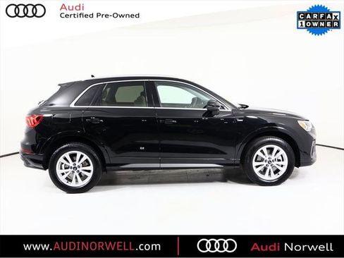 Certified 2025 Audi Q3 2.0T Premium w/ Convenience Package image 19