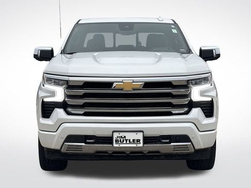 Used 2025 Chevrolet Silverado 1500 High Country image 11