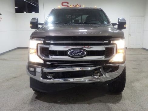 Used 2020 Ford F250 XLT w/ XLT Premium Package image 6