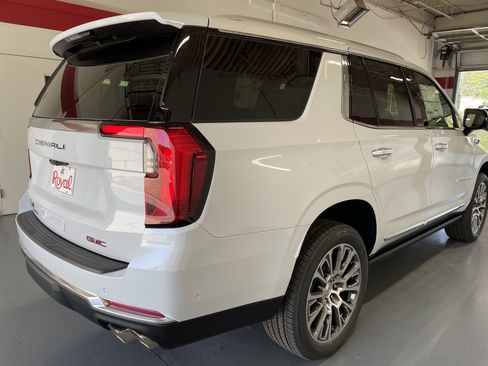 New 2026 GMC Yukon Denali RWD image 4