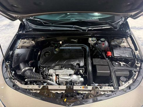 Used 2025 Chevrolet Malibu LT image 58