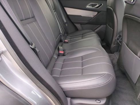 Used 2023 Land Rover Range Rover Velar R-Dynamic S image 17