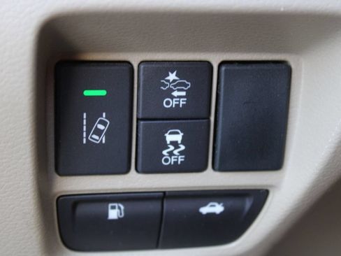 Used 2019 Acura TLX V6 w/ Technology Package FWD image 30