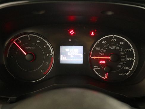 Used 2019 Subaru Crosstrek 2.0i image 17