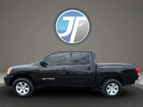 Used 2008 Nissan Titan LE AWD/4WD image 13